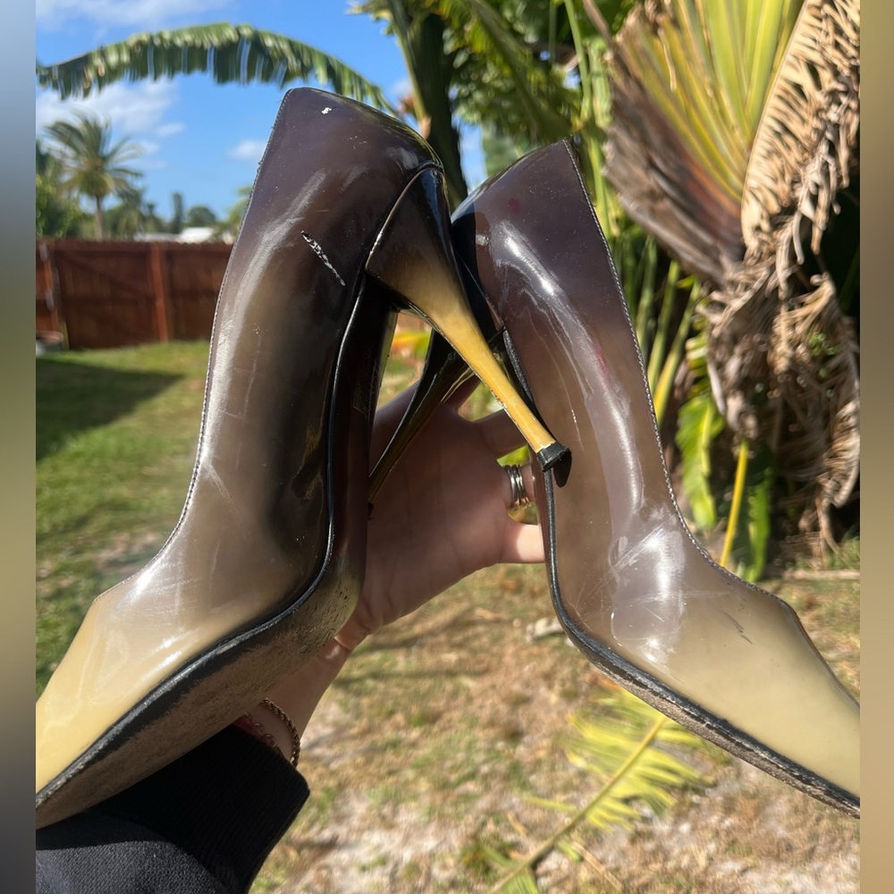 Green ombré Stuart Weitzman pumps size 10 - Picture 10 of 14